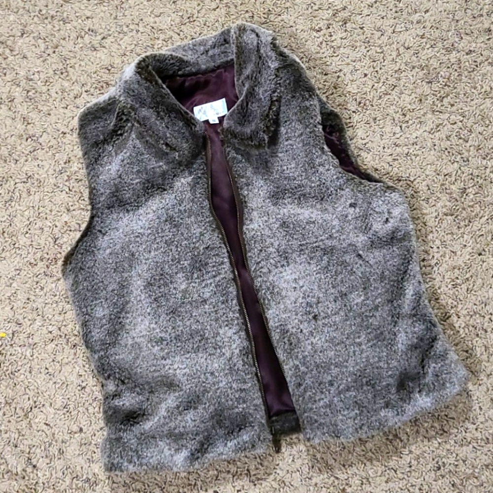 Faux fur vest